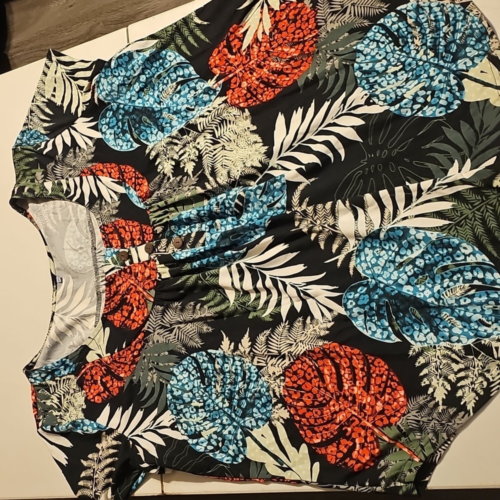 Womens Plus Sz Beautiful Floral Top. Sz 3XL - Picture 4 of 6